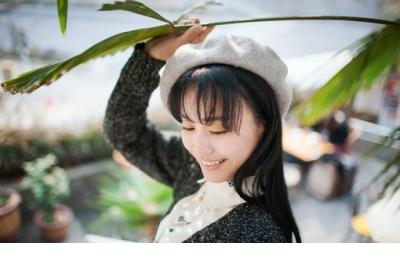 描写奶奶外貌的句子