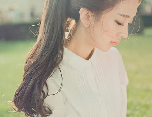 赞美女人会开车句子