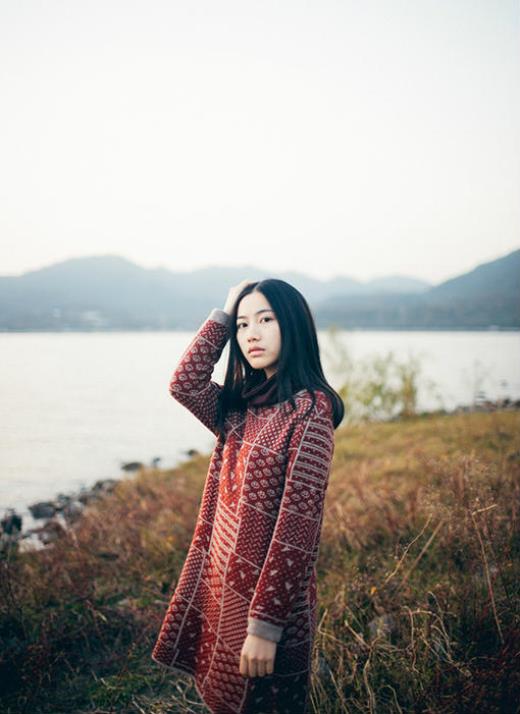 描写傍晚太阳落山的情景