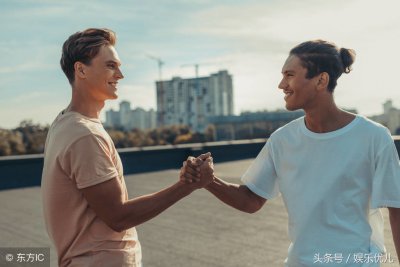​兄弟情深的句子经典（唯有兄弟的情义永不变，度尽劫波兄弟在，相逢一笑泯恩仇
