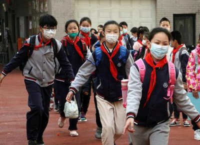 ​神兽回笼经典语录 神兽归笼家长怎么发朋友圈