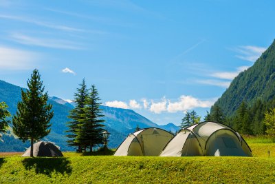 ​关于旅游的句子文案（适合假期游玩发的朋友圈文案）