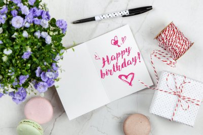 ​六岁女儿生日短句发朋友圈（生日朋友圈文案｜）