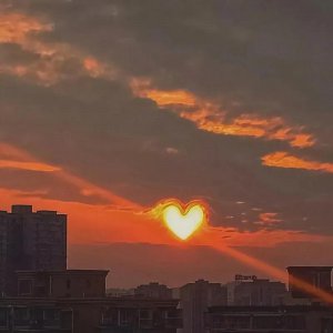 ​初恋的句子经典语录（文案：那些关于“初恋”的温柔句子）