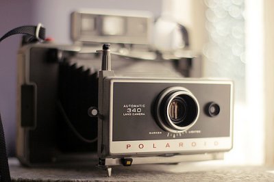 ​晚安给女生关心的话晚安温馨句子经典语录(84句)