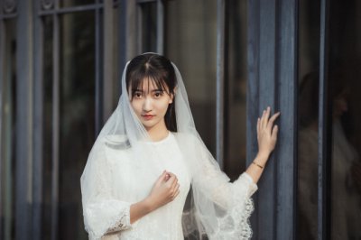 ​描述婚纱照的唯美句子 关于婚纱的唯美句子
