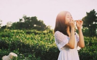 ​发朋友圈的情侣句子(朋友圈情侣陪伴短句)