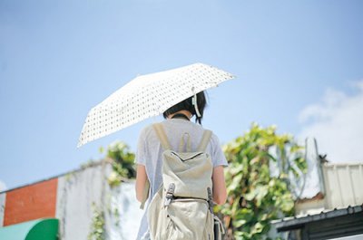 ​持之以恒的英文谚语