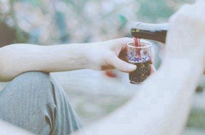​简洁的优美古风句子摘录30条
