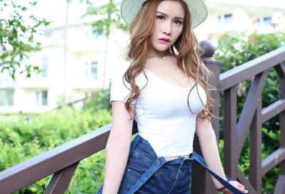 ​炫舞游戏好听的英文名字带翻译（女孩的英文名字加翻译带发）