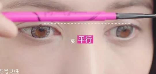 眼线和眼影先画哪个 眼线和眼影搭配画法步骤 眼线和眼影先画哪个 眼线和眼影搭配画法步骤