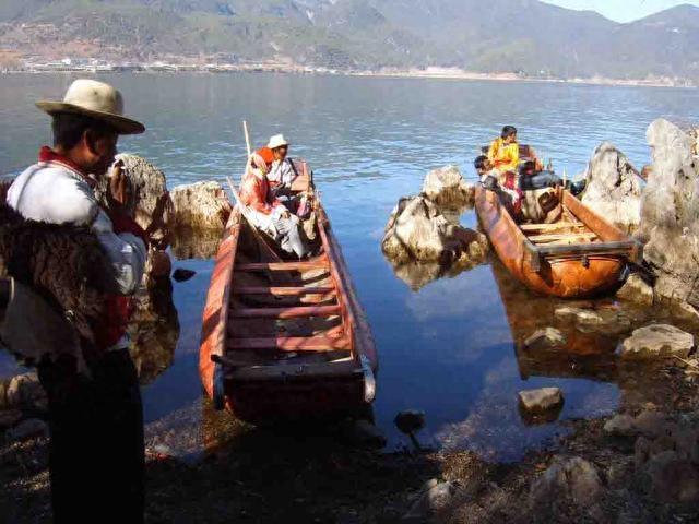 泸沽湖流行“男不娶女不嫁”?摩梭族“走婚”骗局的独家揭秘