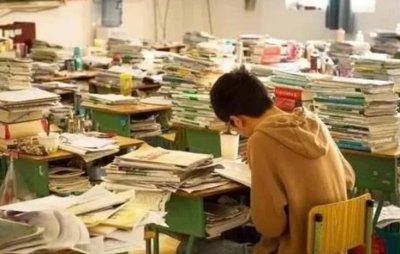 ​高考成绩749，与满分仅1分钟之差的“最牛状元”，如今怎么样了