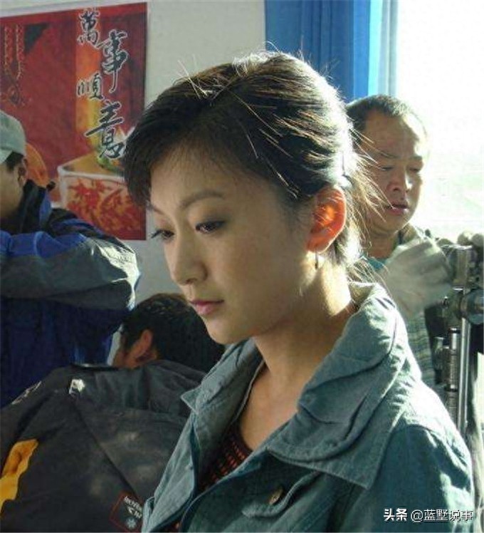 《乡村爱情》“李秋歌”金玫玫戏外照,依然是个听妈话的乖乖女
