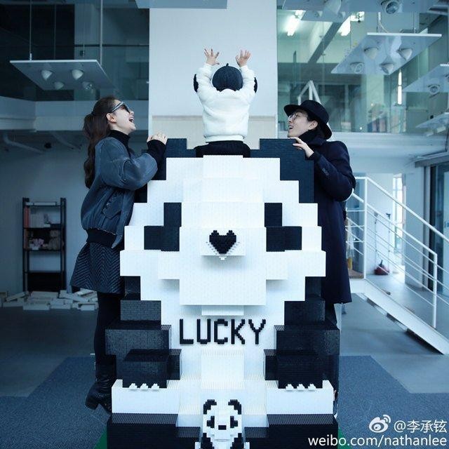 戚薇给女儿庆生发视频所有人都没看懂,暂停后恍然大悟!