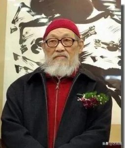 ​海上画派国画名家刘旦宅笔下的马，神形兼备，栩栩如生！