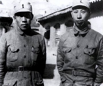 ​第一野战军第二兵团司令员许光达是开国大将，为何麾下无一上将？