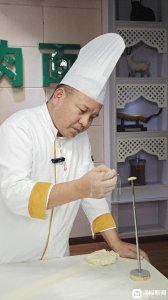 ​11.31万名青海化隆籍拉面人在全国开办拉面店1.8万家