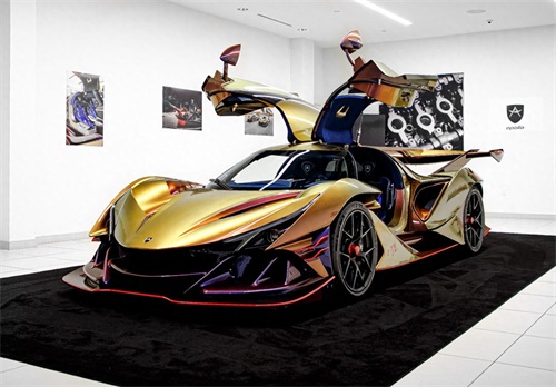 售价270万美元的黄金战神超跑,阿波罗Apollo Intensa Emozione