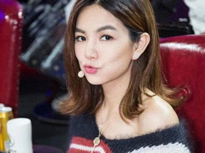 ​女星的怪癖：在家裸体运动被儿子吐槽