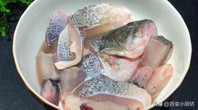 ​不管腌啥鱼，直接用盐和料酒都不对，记住这几个技巧，鲜嫩还不腥