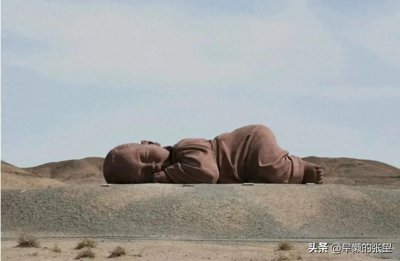 ​杀一人为罪，杀万人为雄，杀百万为雄中雄是谁说的