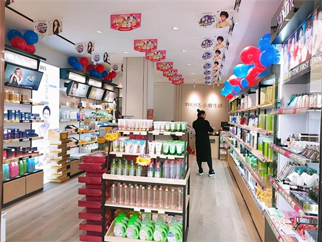 化妆品连锁加盟哪个好呢(化妆品连锁哪家好)(3)
