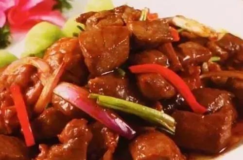 家常红烧牛肉的做法大全(7款红烧牛肉的做法)(2)
