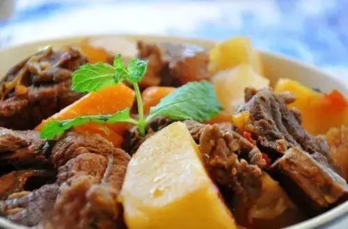 家常红烧牛肉的做法大全(7款红烧牛肉的做法)(6)