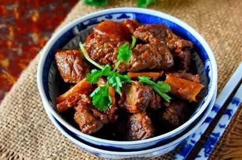 家常红烧牛肉的做法大全(7款红烧牛肉的做法)(4)