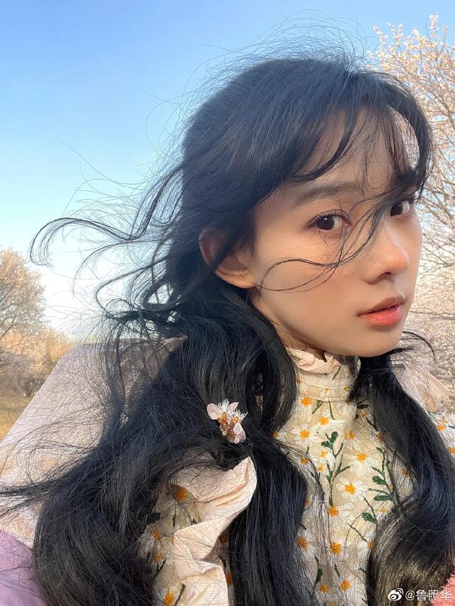鲁照华写真大全(戏路宽广的95后实力派演员)(58)