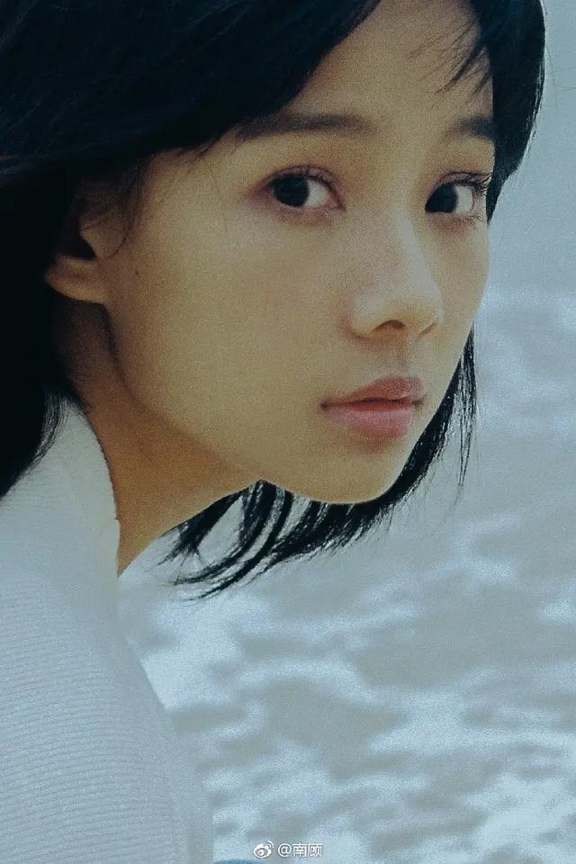 鲁照华写真大全(戏路宽广的95后实力派演员)(99)