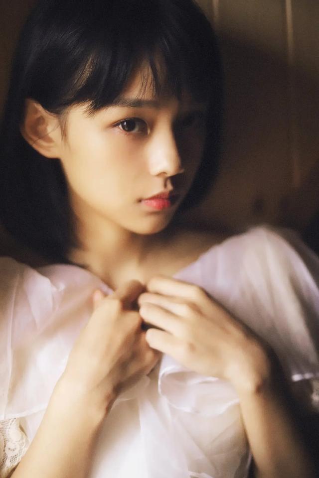 鲁照华写真大全(戏路宽广的95后实力派演员)(86)