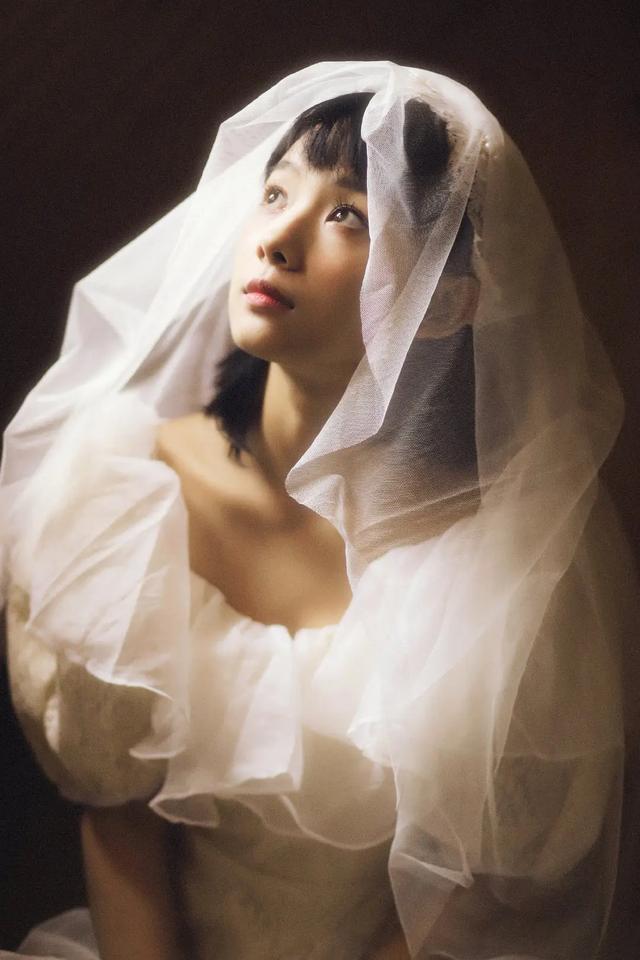 鲁照华写真大全(戏路宽广的95后实力派演员)(63)