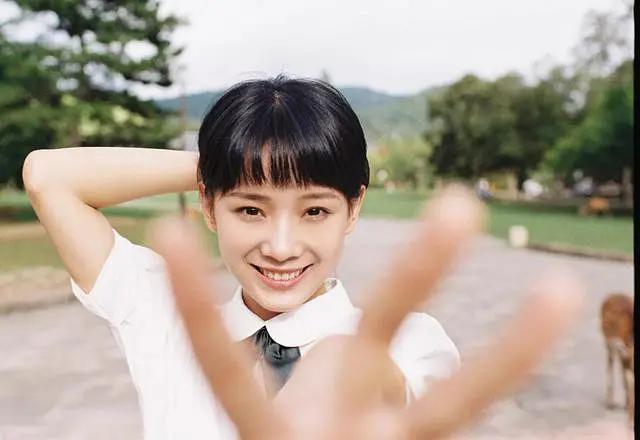 鲁照华写真大全(戏路宽广的95后实力派演员)(45)