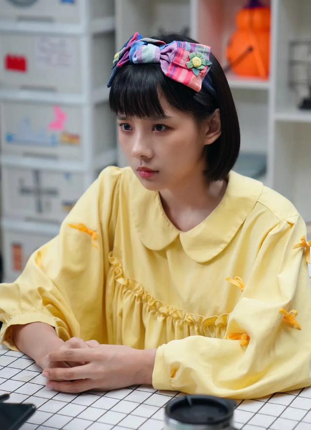 鲁照华写真大全(戏路宽广的95后实力派演员)(87)