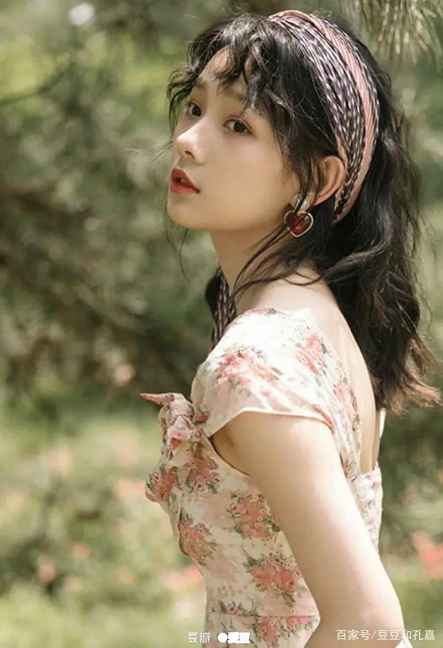 鲁照华写真大全(戏路宽广的95后实力派演员)(53)
