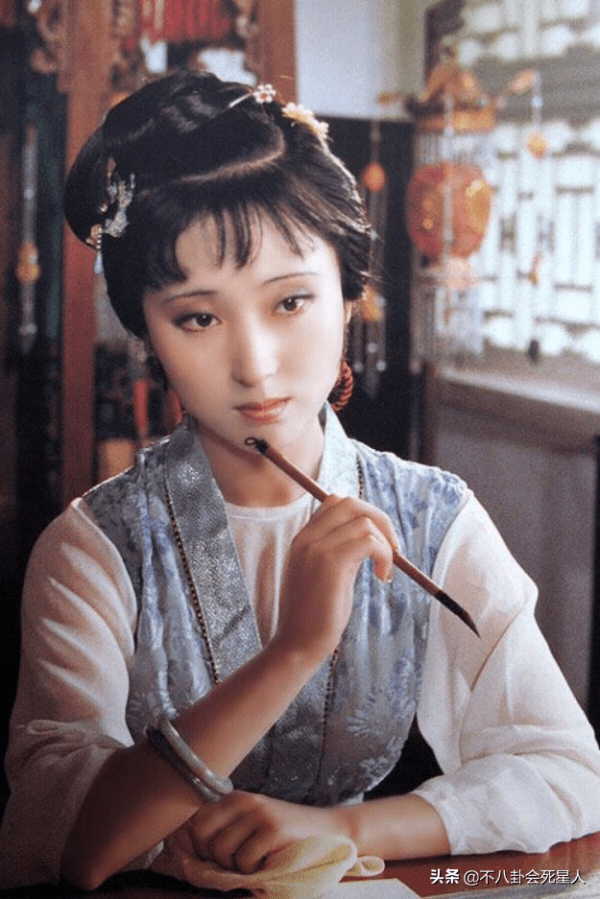 女人看破红尘什么意思(8位出家为尼的女星告诉你)
