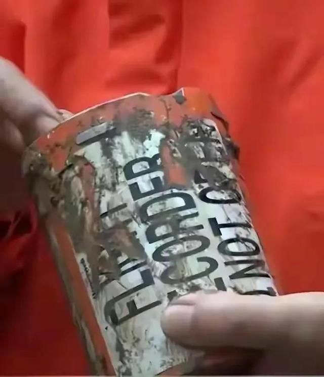 外国人看东航mu5735坠机事件进展 东航MU5735坠机事故原因为什么迟迟未能公布(7)