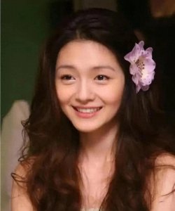 ​透过21张照片，领略大S徐熙媛17岁至48岁的惊艳之美
