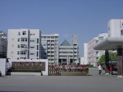 ​江苏省黄桥中学（ 始创于1924年）
