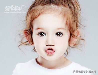​周嘉诚的爸爸妈妈是谁 周嘉诚是男孩子还是女孩子