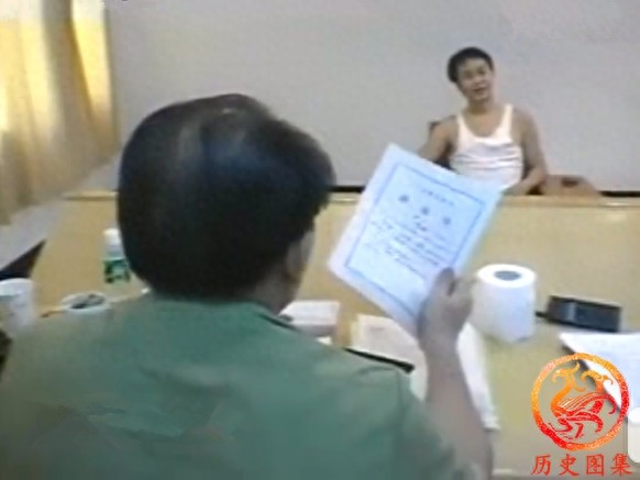 直击贼王张子强审判枪决全过程：图六心态已崩溃，图十被押往刑场