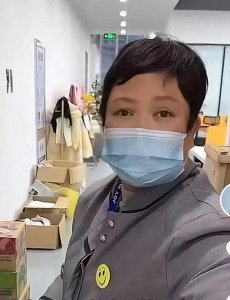 ​从保洁成功逆袭千万粉丝助播，三个月狂赚一千万，王阿姨个人简介