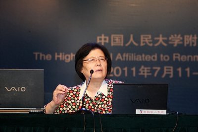 ​细细品读十年前的一次专访仍回味无穷：刘彭芝校长的教育情怀