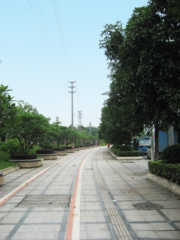 虽由人做,宛自天开”的常平铁路公园欣赏