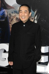 ​张艺谋评价赵丽颖“她不再是过去的赵丽颖，表演带来很大惊喜”