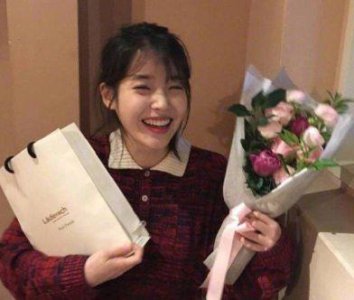 ​关于母亲节的好句子大全 关于母亲节的语句(精选81句)