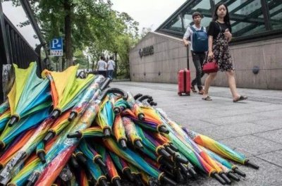 ​对话共享雨伞创始人：“藏伞于民”是初衷，你们不懂