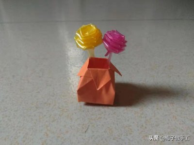 ​手工折纸：花瓶怎么折？一张纸就成，简单实用